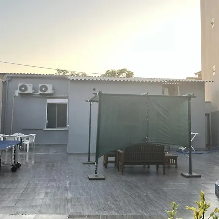 Thalia's House חאניה